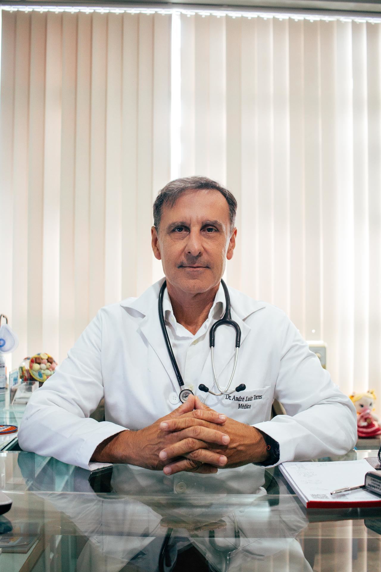 Dr. André Torres